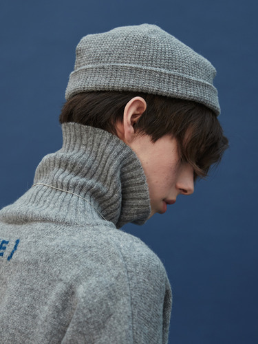 knit beanie (gray)