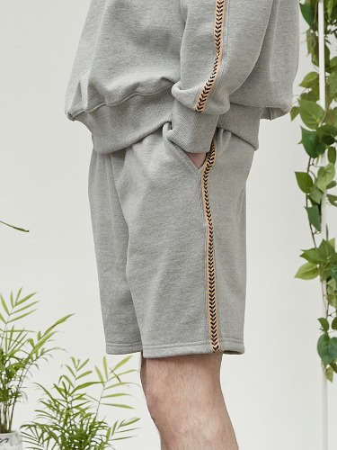 side kink shorts (gray)