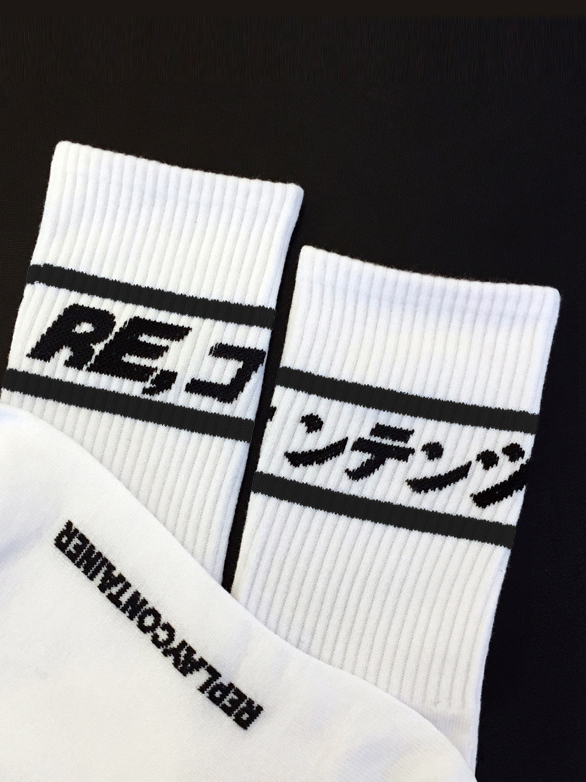black line socks (white)